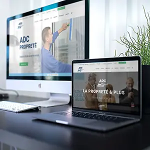 photo d'un ordinateur sur une table